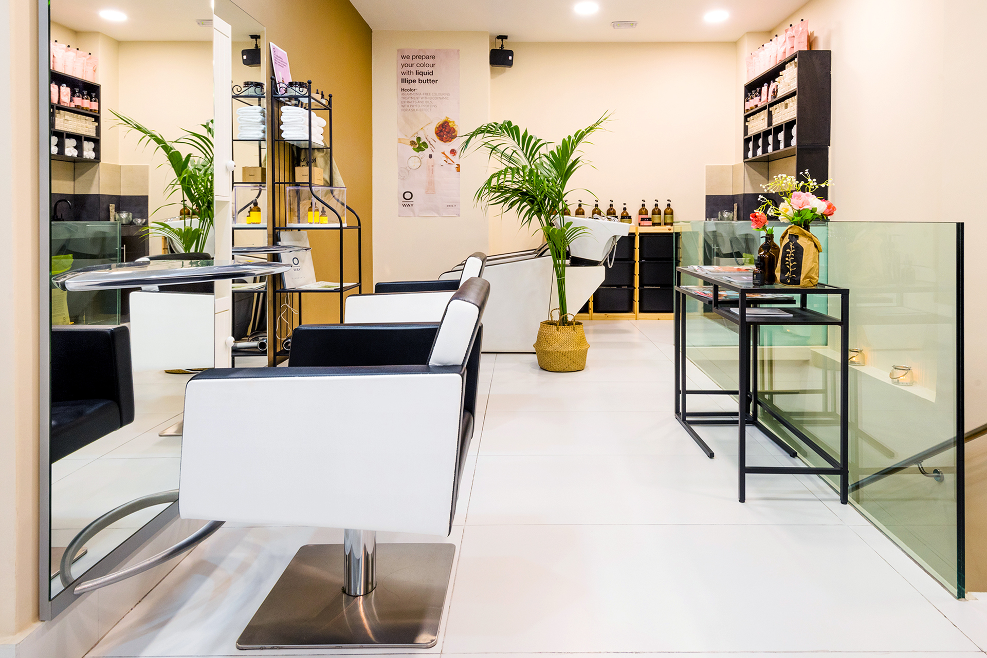 Fontalba Estilista. Estilista en Madrid. Peluquería en Madrid. Estética en Madrid. Estilista en Nuevos Ministerios. Estilista Castellana. Salón Belleza Madrid, peluquería, estética, asesoría imagen, peluquería vegana, centro lamdors, cnd, shellac, vinylux, ghd, oway